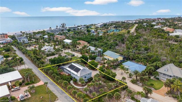 243 Southwinds DR, Sanibel, FL 33957