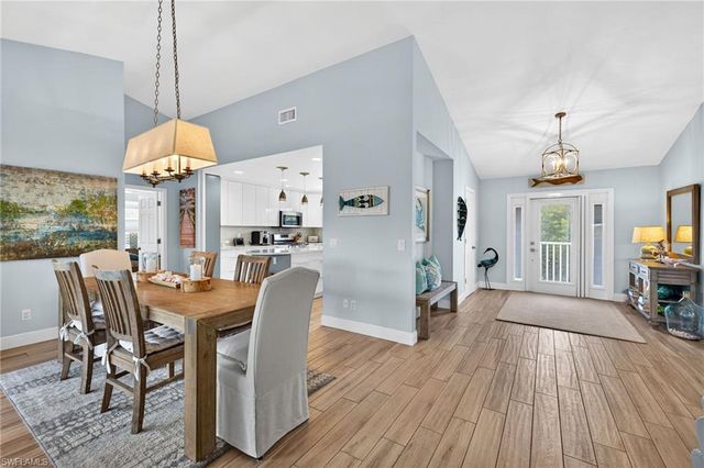 243 Southwinds DR, Sanibel, FL 33957