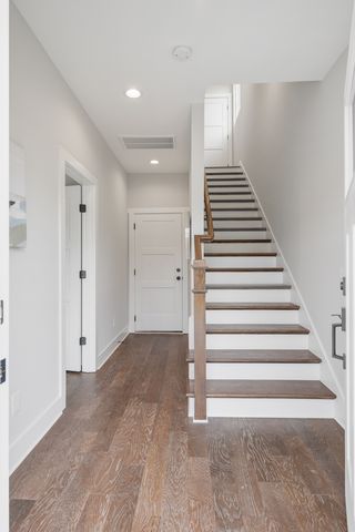 312 Becanni Ln, Nashville, TN 37209