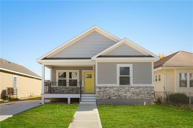 2903 Tracy Avenue, Kansas City, MO 64109