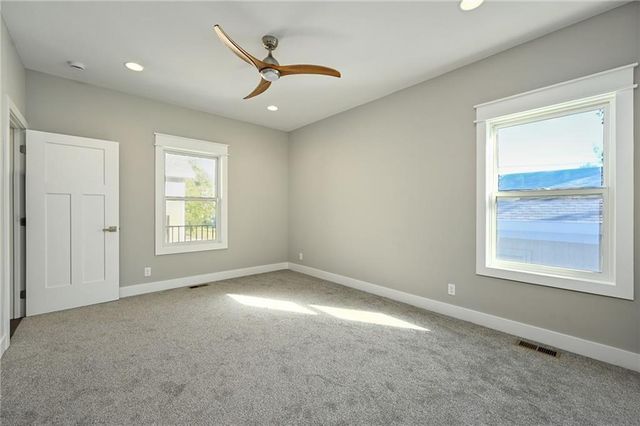 2903 Tracy Avenue, Kansas City, MO 64109