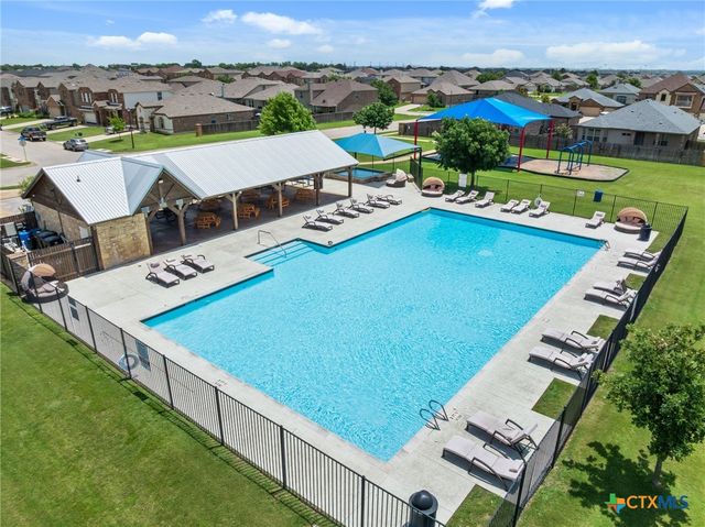 1305 Cozy Creek Drive, Temple, TX 76502