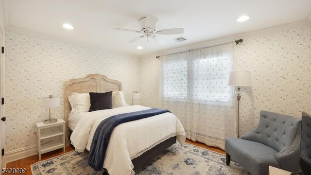 244 Pembrook Rd, Mountainside Boro, NJ 07092