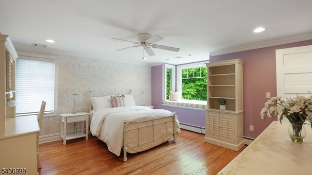 244 Pembrook Rd, Mountainside Boro, NJ 07092