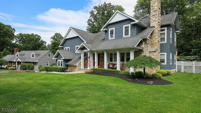 244 Pembrook Rd, Mountainside Boro, NJ 07092
