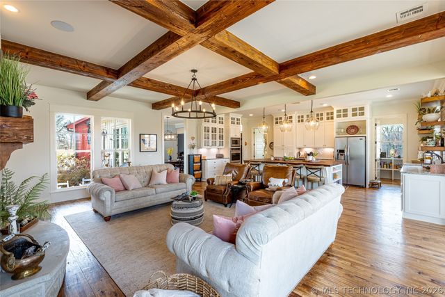 16300 S 4210 Road, Claremore, OK 74017