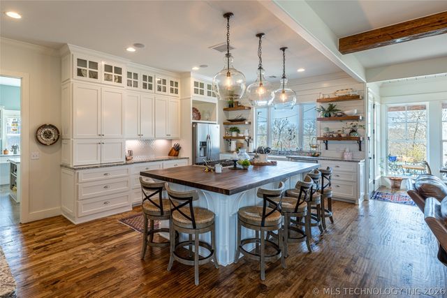 16300 S 4210 Road, Claremore, OK 74017