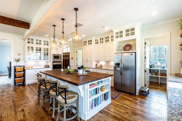 16300 S 4210 Road, Claremore, OK 74017