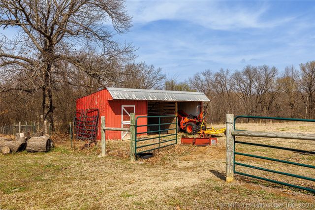 16300 S 4210 Road, Claremore, OK 74017
