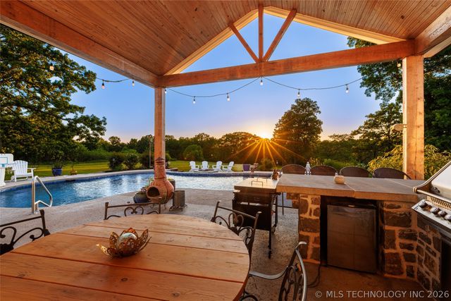 16300 S 4210 Road, Claremore, OK 74017