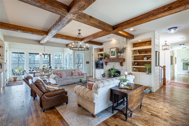 16300 S 4210 Road, Claremore, OK 74017