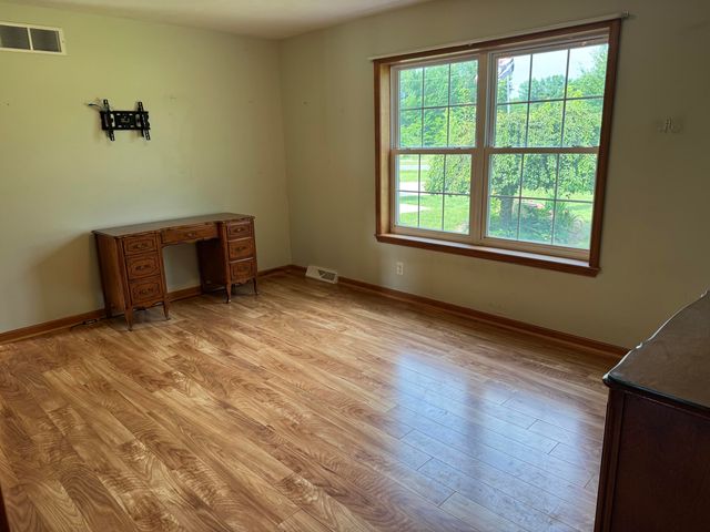 14021 Pardee Road, Weesaw Twp, MI 49107