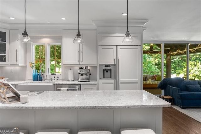 700 Edgewater Trail, Atlanta, GA 30328