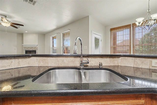 5301 SW Ashbrook Ave, Lawton, OK 73505
