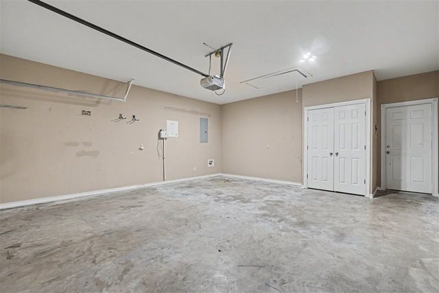 5301 SW Ashbrook Ave, Lawton, OK 73505