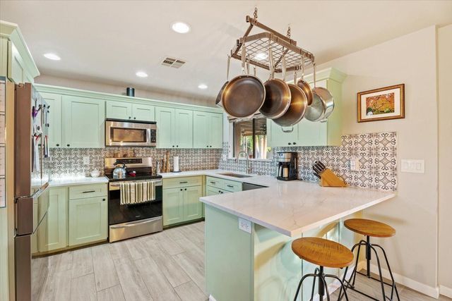 8543 E Jackrabbit Road, Scottsdale, AZ 85250