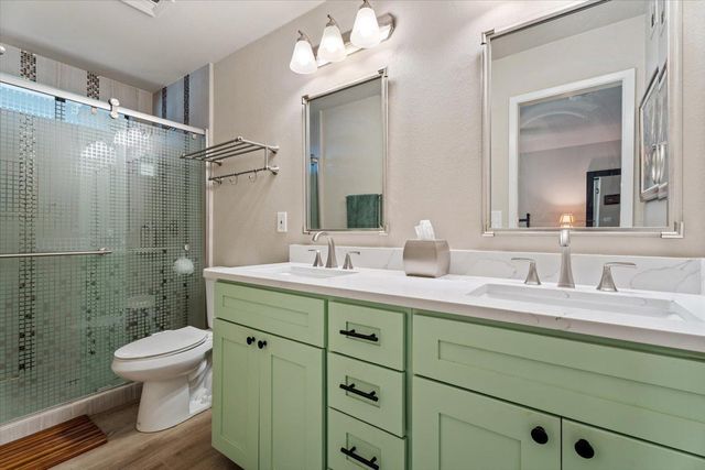 8543 E Jackrabbit Road, Scottsdale, AZ 85250