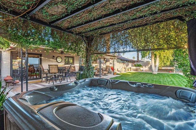 8543 E Jackrabbit Road, Scottsdale, AZ 85250