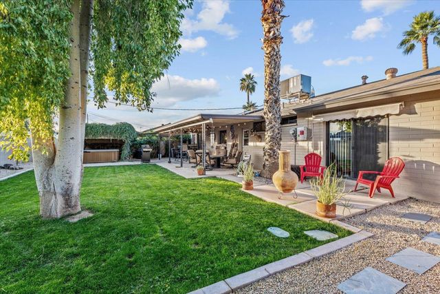 8543 E Jackrabbit Road, Scottsdale, AZ 85250