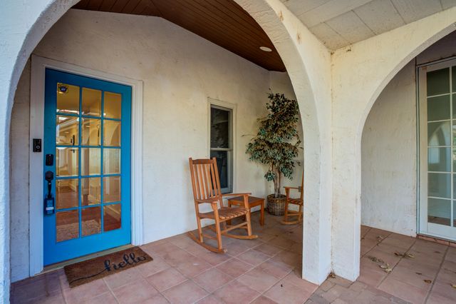 15 Surrey Circle, Ransom Canyon, TX 79366