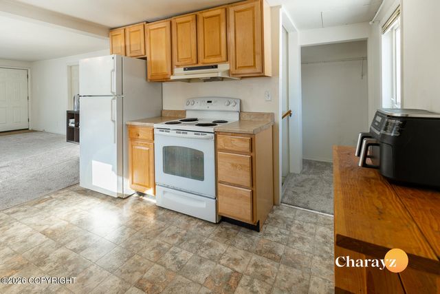 2327 Gillam Way, Fairbanks, AK 99701