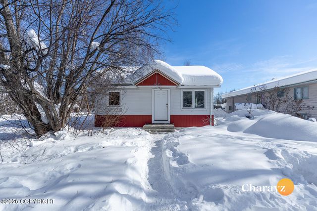 2327 Gillam Way, Fairbanks, AK 99701