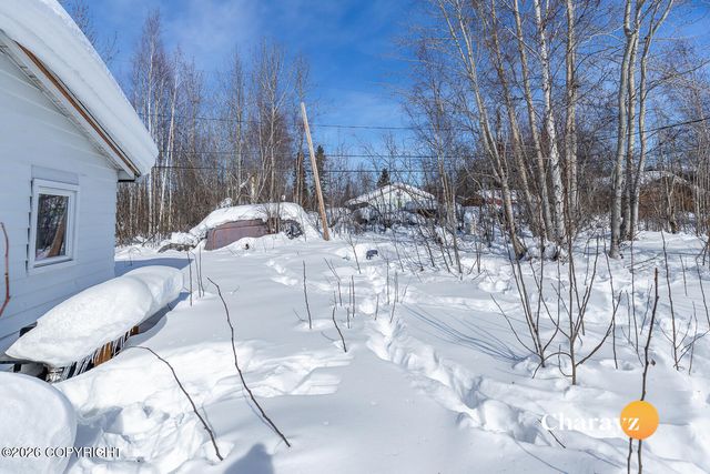 2327 Gillam Way, Fairbanks, AK 99701