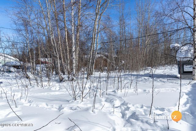 2327 Gillam Way, Fairbanks, AK 99701