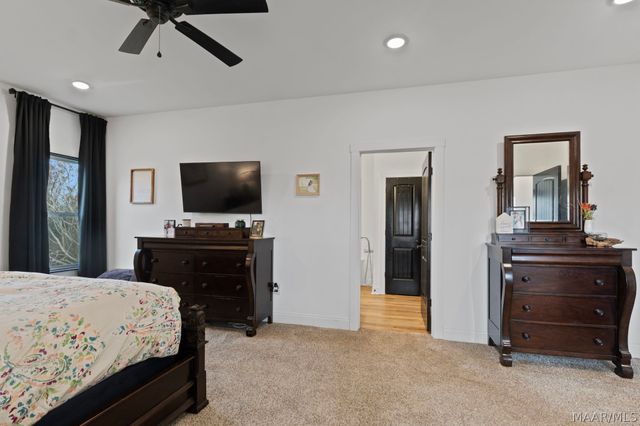 3756 County Road 49 ., Clanton, AL 35046