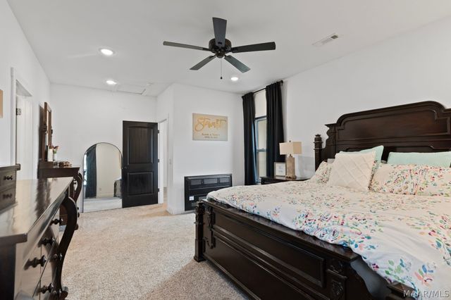 3756 County Road 49 ., Clanton, AL 35046