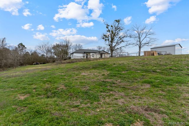 3756 County Road 49 ., Clanton, AL 35046