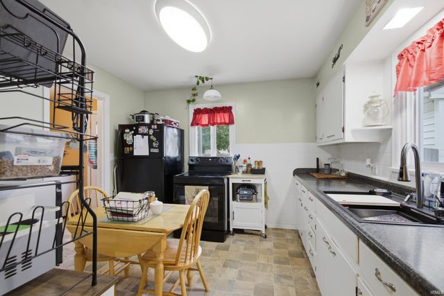 415 N Meridian Street, Sweetser, IN 46987
