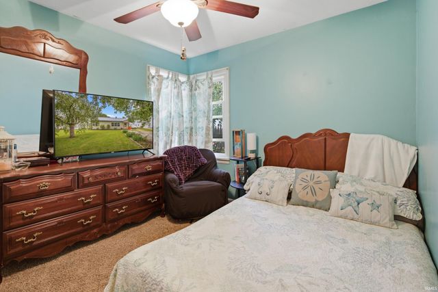 415 N Meridian Street, Sweetser, IN 46987