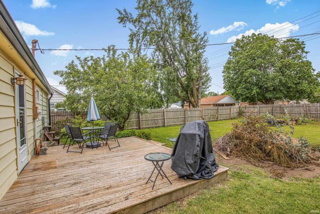 415 N Meridian Street, Sweetser, IN 46987