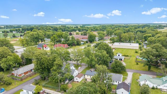 415 N Meridian Street, Sweetser, IN 46987