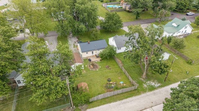 415 N Meridian Street, Sweetser, IN 46987