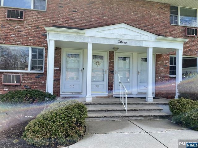 313 Washington Drive, Ramsey, NJ 07446