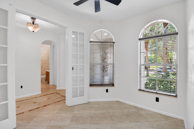 6421 Bella Circle 303, Boynton Beach, FL 33437