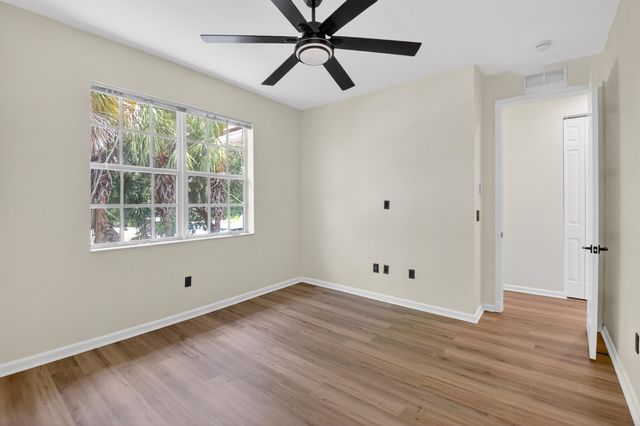 6421 Bella Circle 303, Boynton Beach, FL 33437