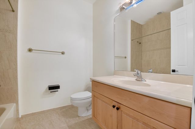 6421 Bella Circle 303, Boynton Beach, FL 33437