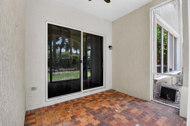 6421 Bella Circle 303, Boynton Beach, FL 33437