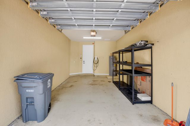 6421 Bella Circle 303, Boynton Beach, FL 33437