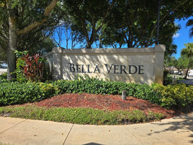 6421 Bella Circle 303, Boynton Beach, FL 33437