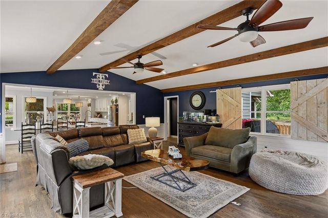 122 Helleri Circle, Advance, NC 27006