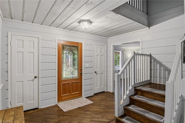 122 Helleri Circle, Advance, NC 27006