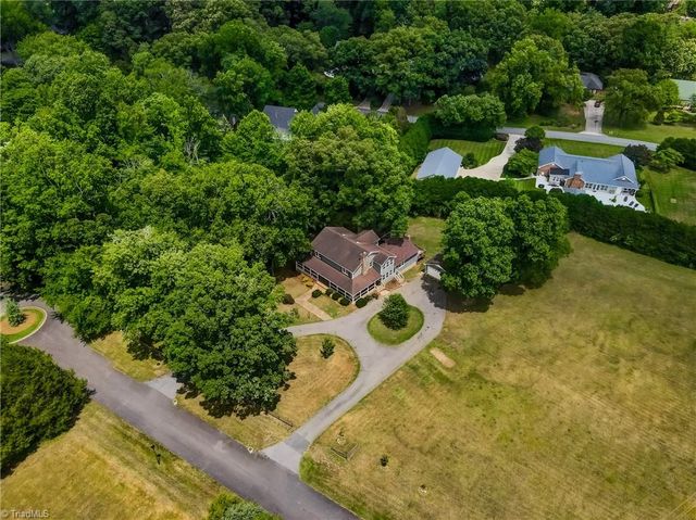 122 Helleri Circle, Advance, NC 27006