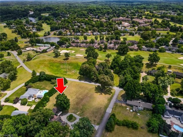 122 Helleri Circle, Advance, NC 27006