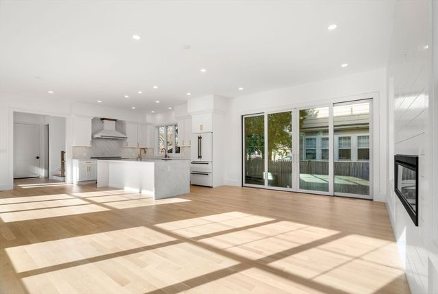 5 Morseland Ave, Newton, MA 02459