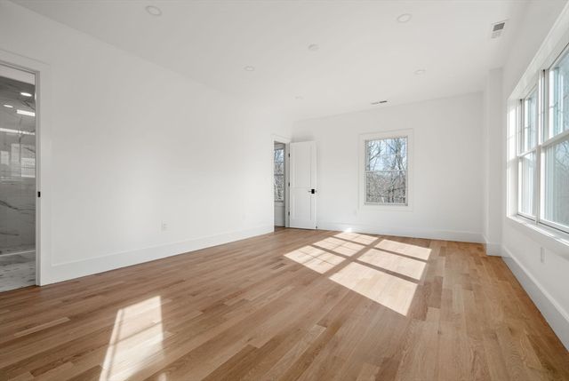 5 Morseland Ave, Newton, MA 02459