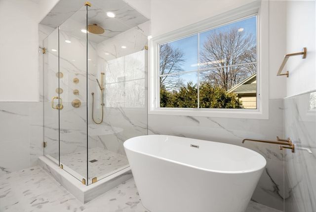 5 Morseland Ave, Newton, MA 02459